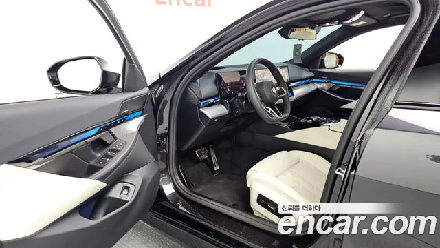 BMW 5 серии 2025 thumb 10