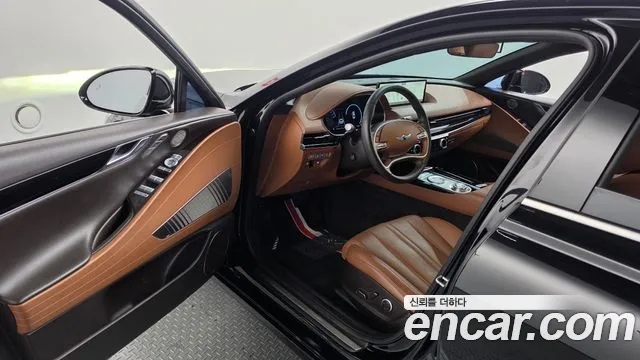 Genesis G80 2021 thumb 10