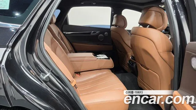 Genesis G80 2021 thumb 11