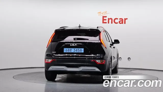 Kia Niro 2022 thumb 4