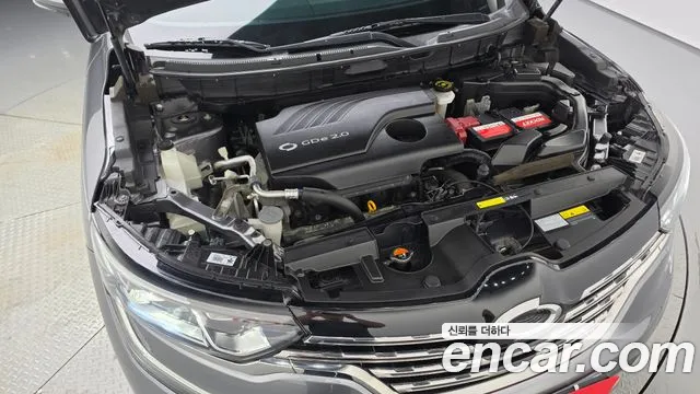 Renault-KoreaSamsung Koleos 2018 thumb 5