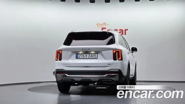 Kia Sorento 2024 thumb 4