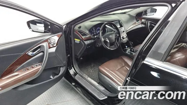 Hyundai Grandeur 2015 thumb 11