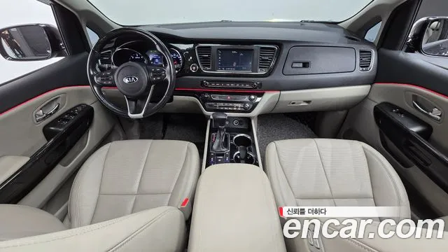 Kia Carnival 2019 thumb 7