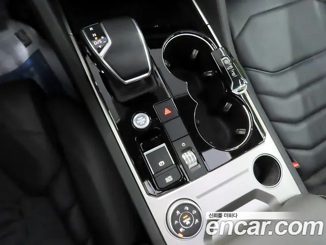 Volkswagen Touareg 2020 thumb 9