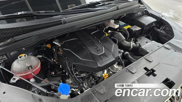 Kia Carnival 2023 thumb 6