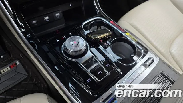 Kia Carnival 2023 thumb 9