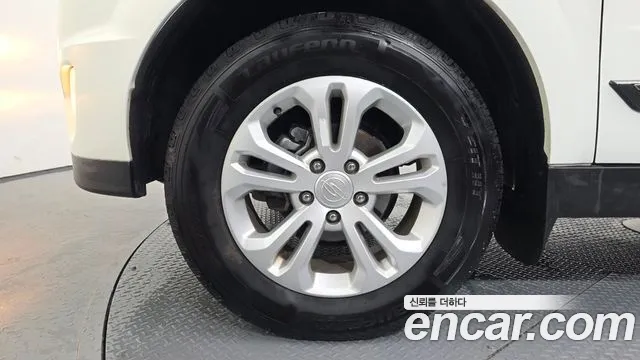 KG_Mobility_Ssangyong KORANDO 2017 thumb 5