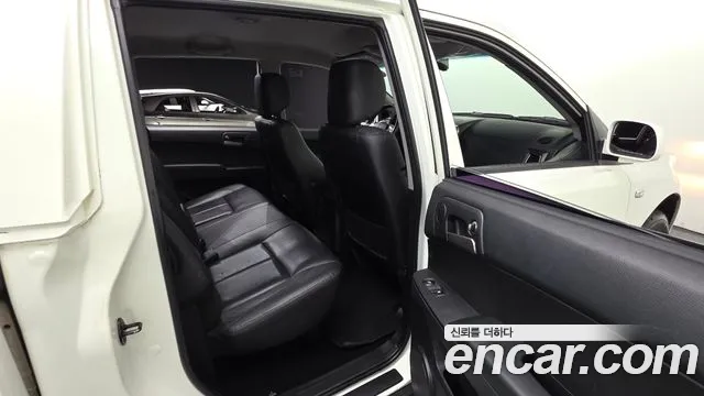 KG_Mobility_Ssangyong KORANDO 2017 thumb 11