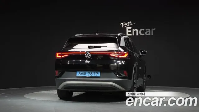 Volkswagen ID.4 2025 thumb 4