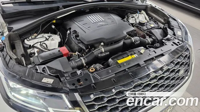 Land Rover Range Rover Velar 2020 thumb 6