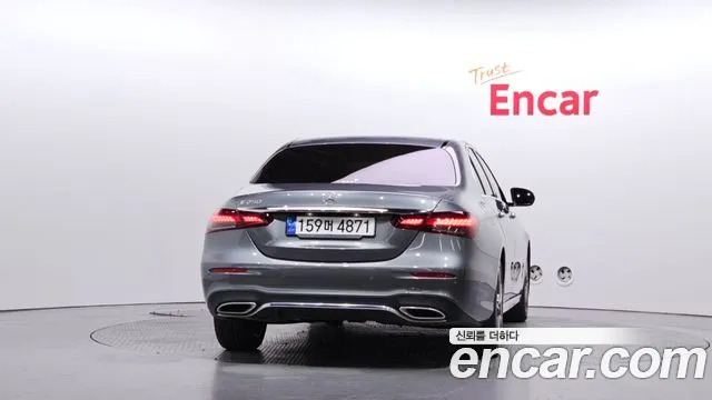 Mercedes-Benz E-Класс 2022 thumb 4