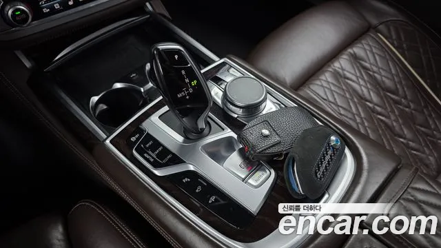 BMW 7 серии 2020 thumb 8