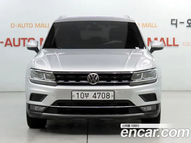 Volkswagen Tiguan 2018 thumb 3