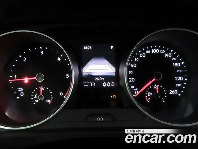 Volkswagen Tiguan 2018 thumb 8