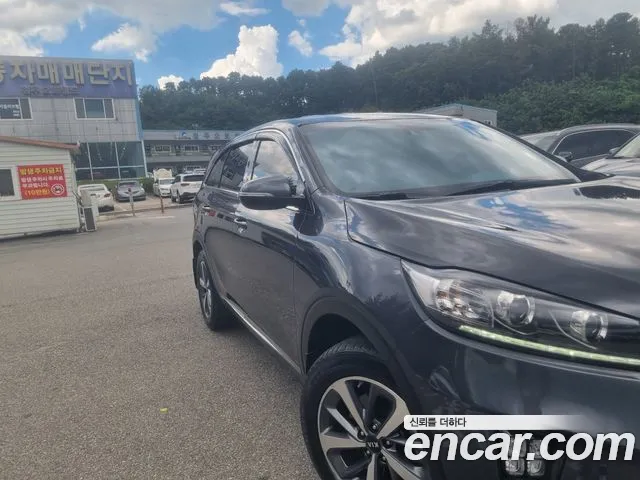 Kia Sorento 2019 thumb 4