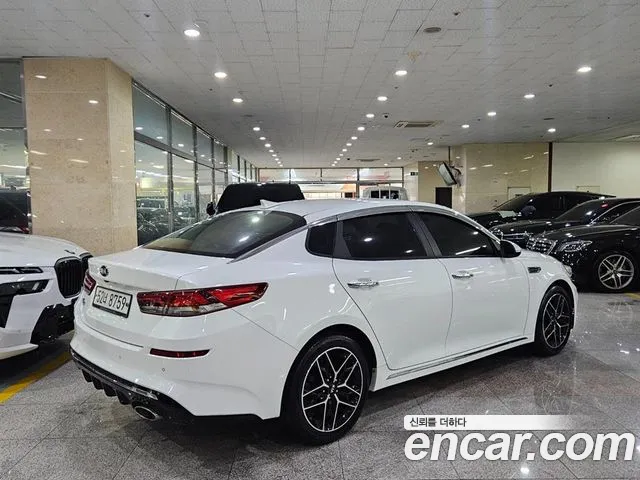Kia K5 2018 thumb 3