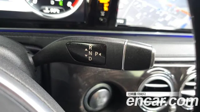 Mercedes-Benz S-Класс 2017 thumb 9