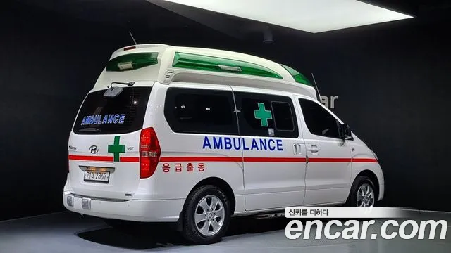 Hyundai Starex 2017 thumb 2