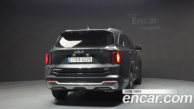 Kia Sorento 2023 thumb 4