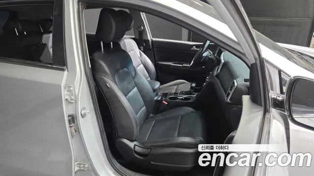 Kia Sportage 2021 thumb 11