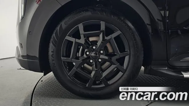 Kia Carnival 2025 thumb 4