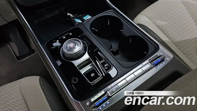 Kia Carnival 2025 thumb 8