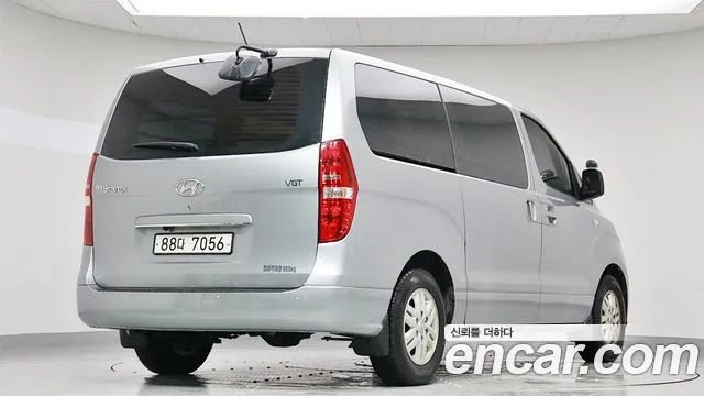 Hyundai Starex 2021 thumb 4