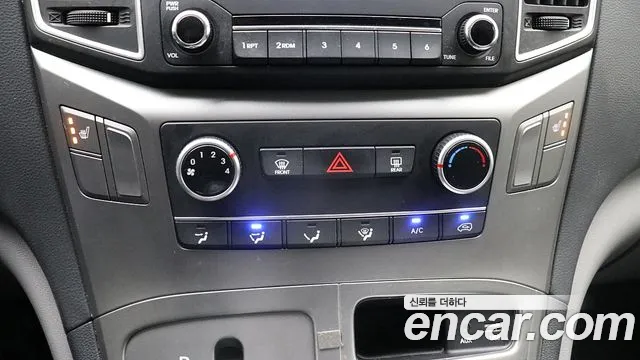 Hyundai Starex 2021 thumb 5