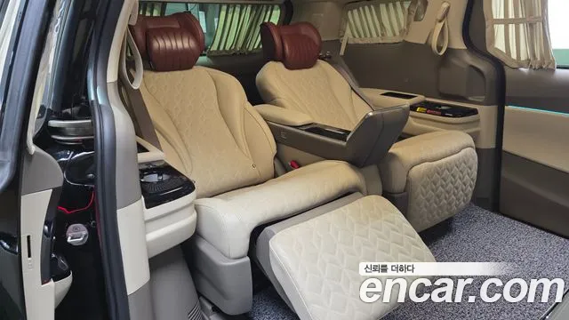 Kia Carnival 2023 thumb 11