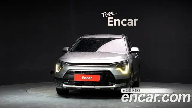 Kia Niro 2022 thumb 3