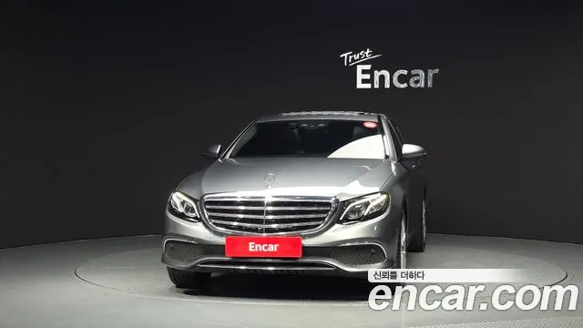 Mercedes-Benz E-Класс 2018 thumb 3