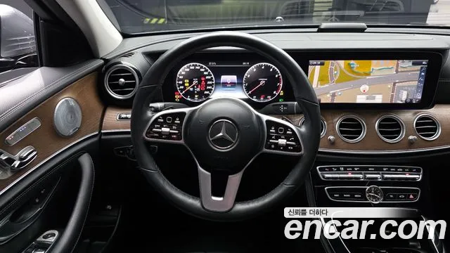 Mercedes-Benz E-Класс 2018 thumb 8