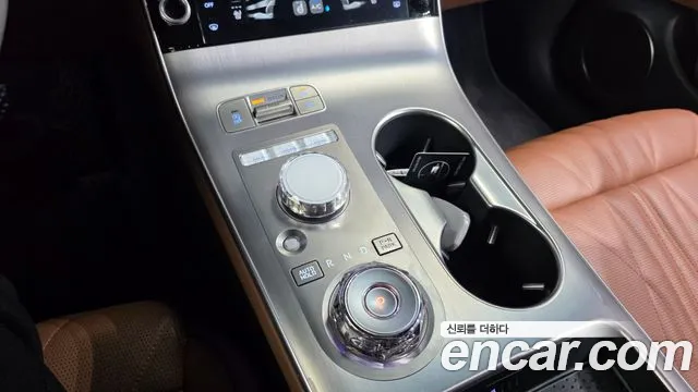 Genesis GV70 2024 thumb 9