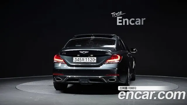 Genesis G70 2018 thumb 3