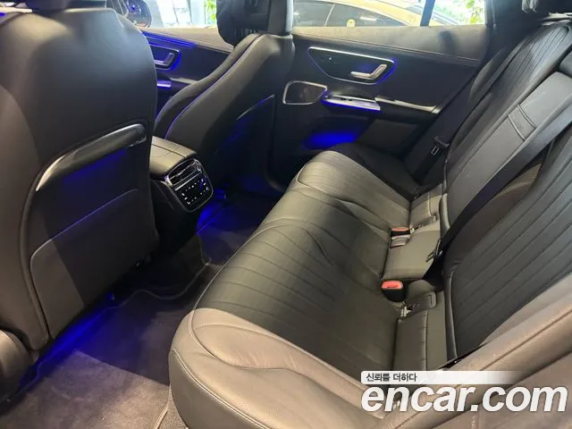 Mercedes-Benz EQE 2025 thumb 12