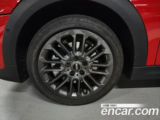 Mini Hatch 2024 thumb 5