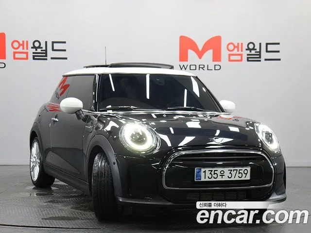 Mini Hatch 2022 thumb 2