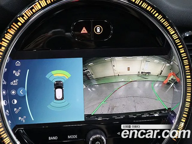 Mini Hatch 2022 thumb 9
