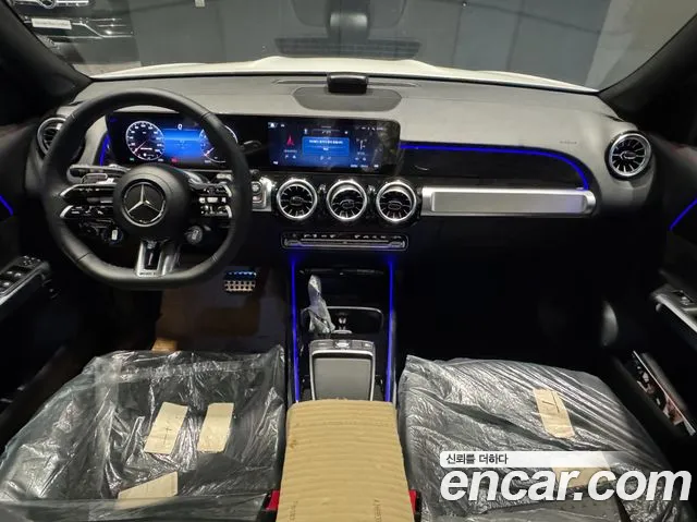 Mercedes-Benz GLB 2025 thumb 11