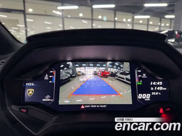 Lamborghini Huracan 2018 thumb 7
