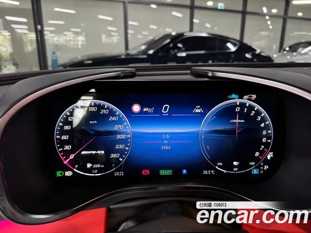 Mercedes-Benz AMG GT 2026 thumb 6