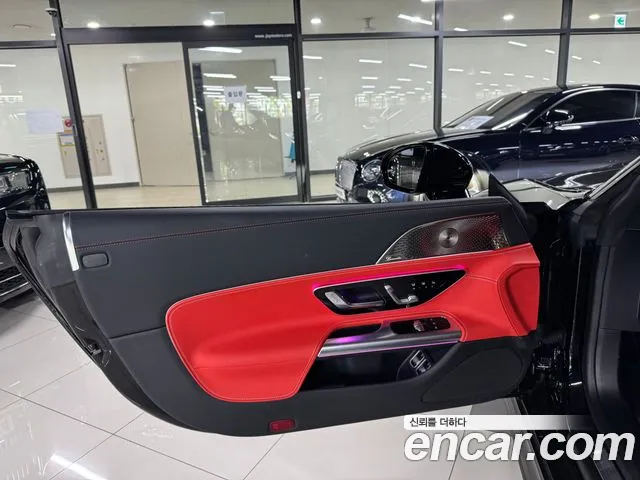 Mercedes-Benz AMG GT 2026 thumb 7