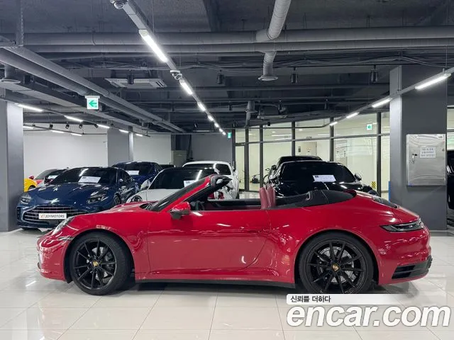 Porsche 911 2024 thumb 2