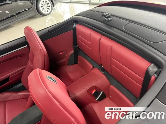 Porsche 911 2024 thumb 7