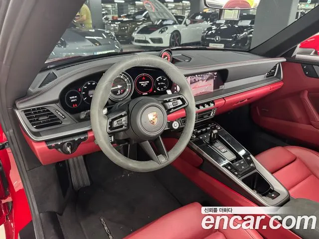 Porsche 911 2024 thumb 8