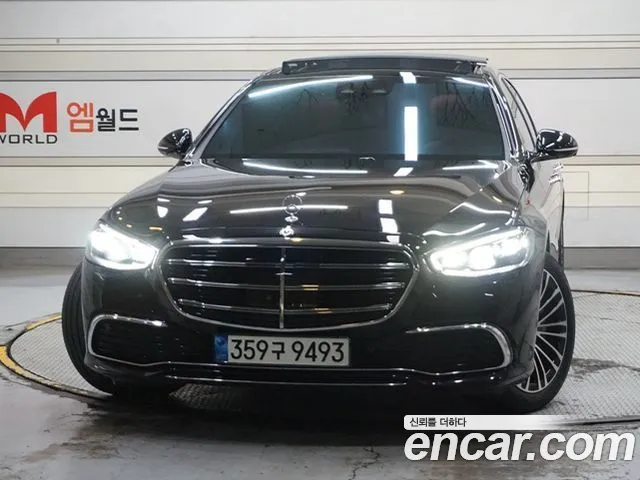 Mercedes-Benz S-Класс 2023 thumb 3