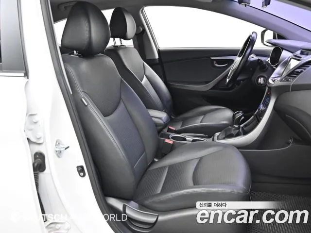 Hyundai Avante 2014 thumb 10