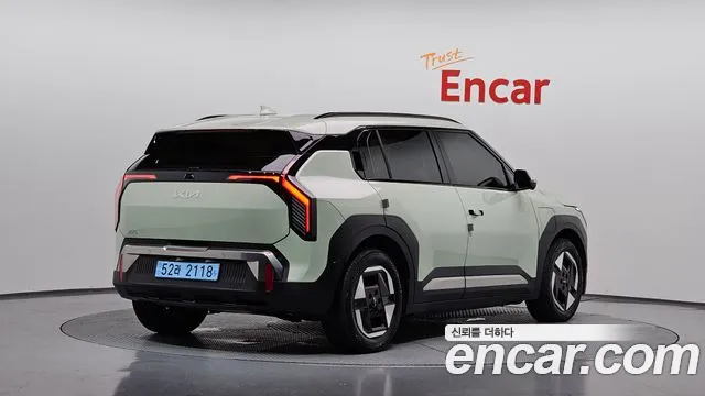 Kia EV3 2025 thumb 2