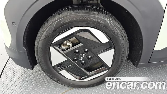 Kia EV3 2025 thumb 5